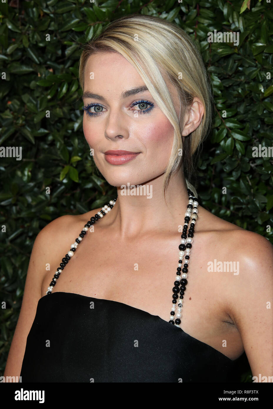 BEVERLY HILLS, LOS ANGELES, CA, USA - MARCH 03: Margot Robbie at the Chanel And Charles Finch Pre-Oscar Awards Dinner 2018 held at Madeo Restaurant on March 3, 2018 in Beverly Hills, Los Angeles, California, United States. (Photo by Xavier Collin/Image Press Agency) Stock Photo