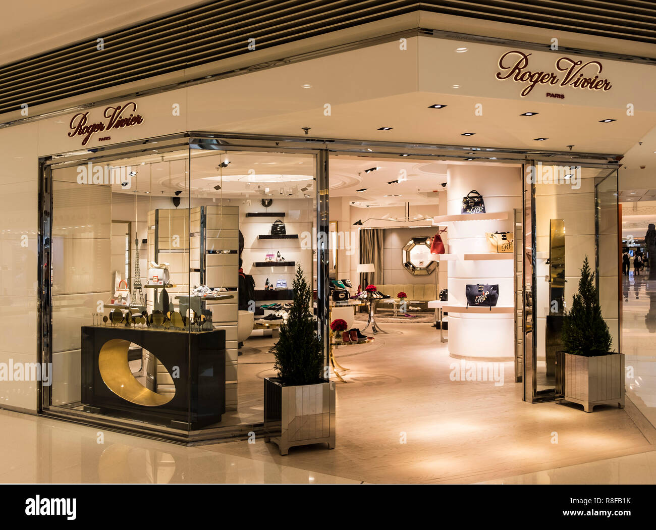 Roger vivier brand hi-res stock photography and images - Alamy