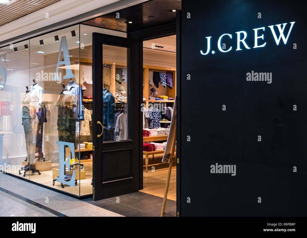 J.Crew Opens Its First Paris Store