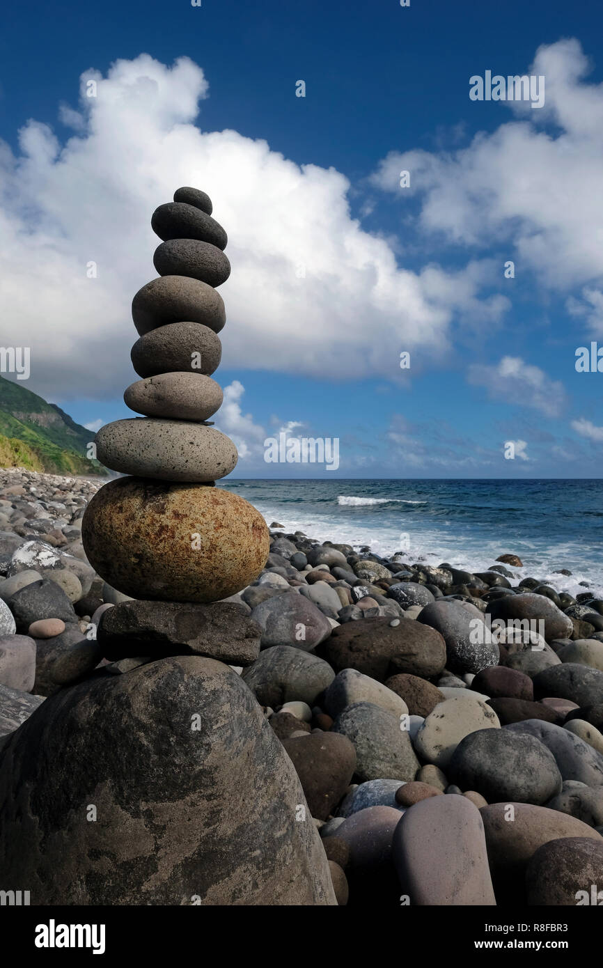 Roundish Rocks Stretch of polished boulders and roundish rocks along the Valugan ...