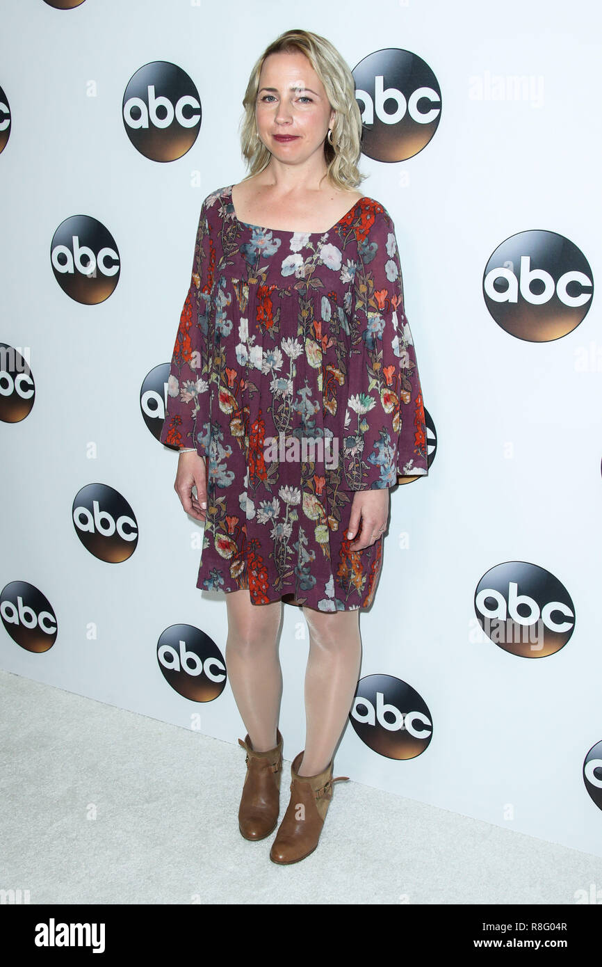 Lecy goranson hi-res stock photography and images - Alamy