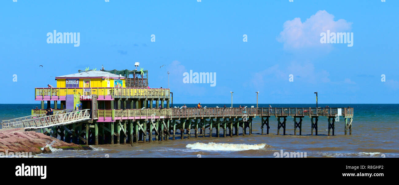 Galveston Texas Usa June 8 2018 Galveston S 61st Street Fishing Pier The Colorful Pier Is Located On Galveston Island Over The Gulf Of Mexico Stock Photo Alamy