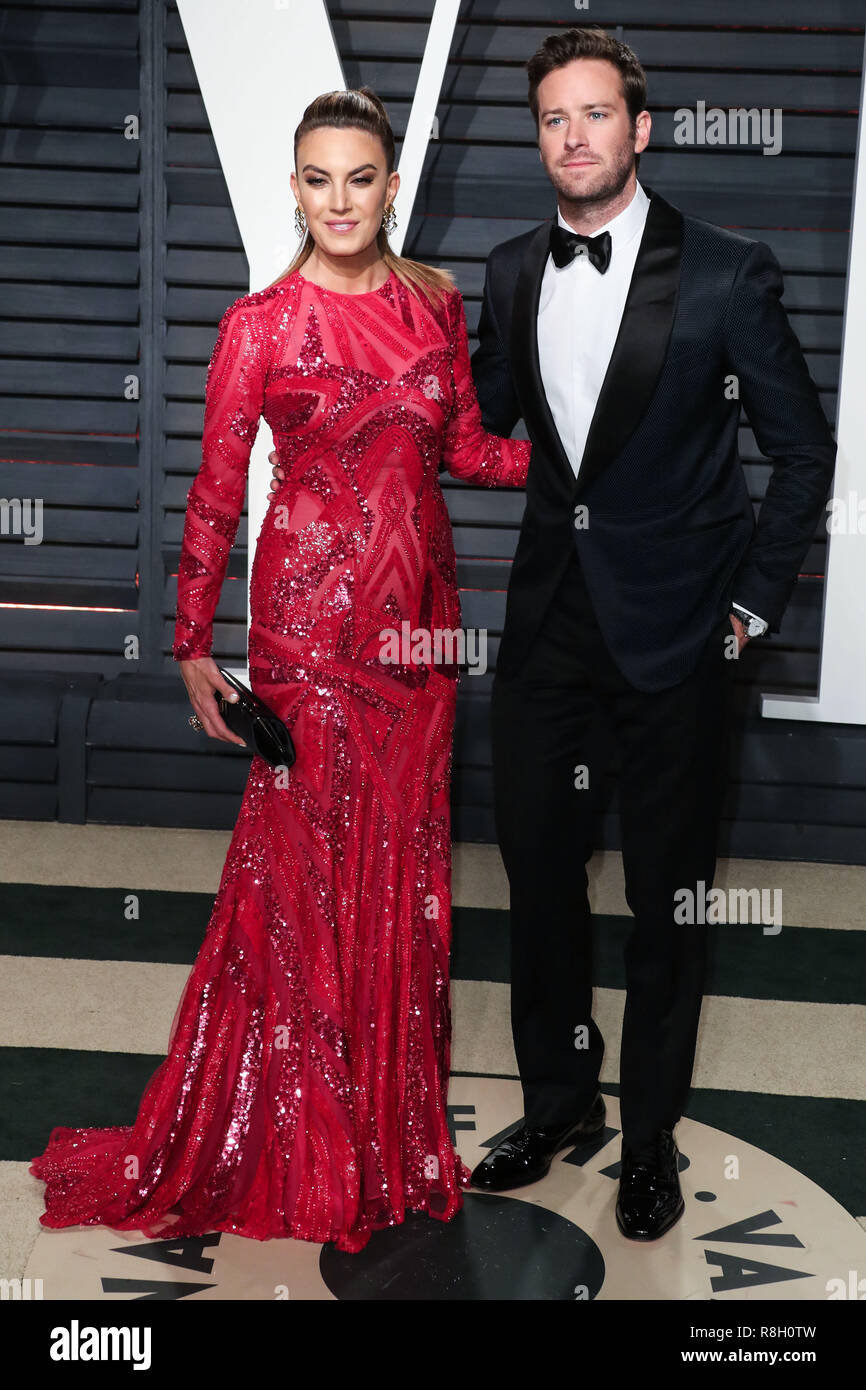 BEVERLY HILLS, LOS ANGELES, CA, USA FEBRUARY 26 Elizabeth Chambers