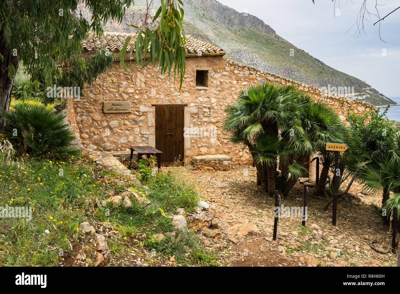 Small picturesque Sicilian house at Zingaro Nature Reserve, San Vito Lo Capo, Sicily, Italy Stock Photo