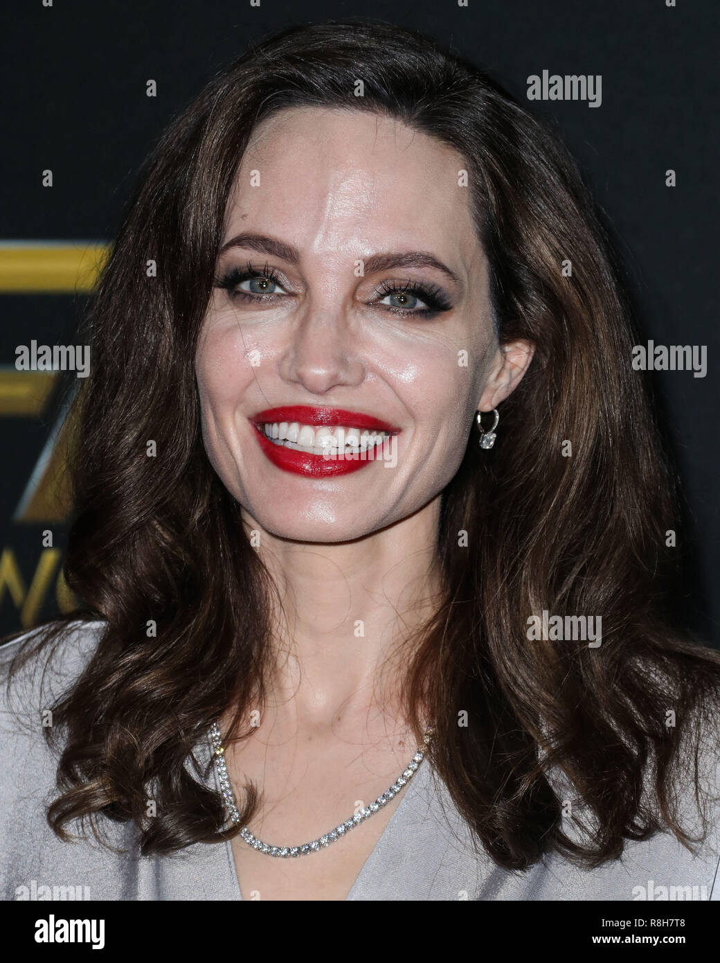 BEVERLY HILLS, LOS ANGELES, CA, USA - NOVEMBER 05: Actress Angelina Jolie wearing a Jenny Packham dress, Charlotte Olympia shoes and Tiffany & Co. diamond necklace, earrings and ring arrives at the 21st Annual Hollywood Film Awards held at the Beverly Hilton Hotel on November 5, 2017 in Los Angeles, California, United States. (Photo by Xavier Collin/Image Press Agency) Stock Photo
