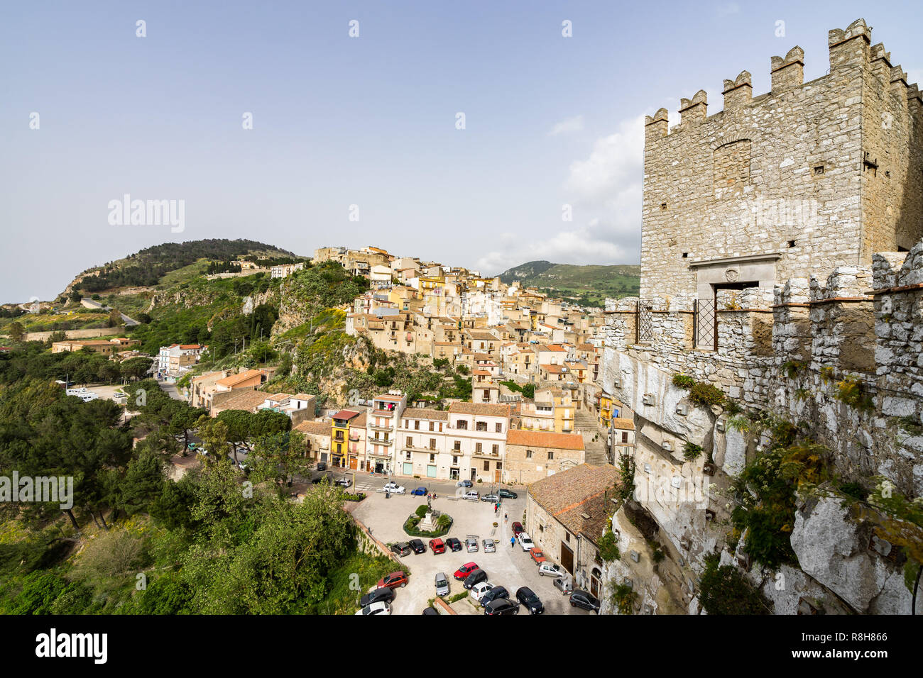 Caccamo sicily hi-res stock photography and images - Alamy