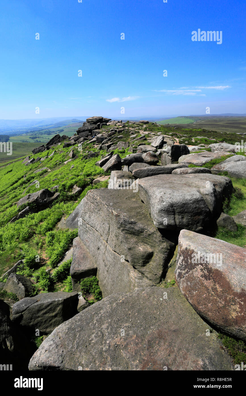 Millstones and rock formations, Stanage Edge, Derbyshire County; Peak District National Park; England; UK Stock Photo