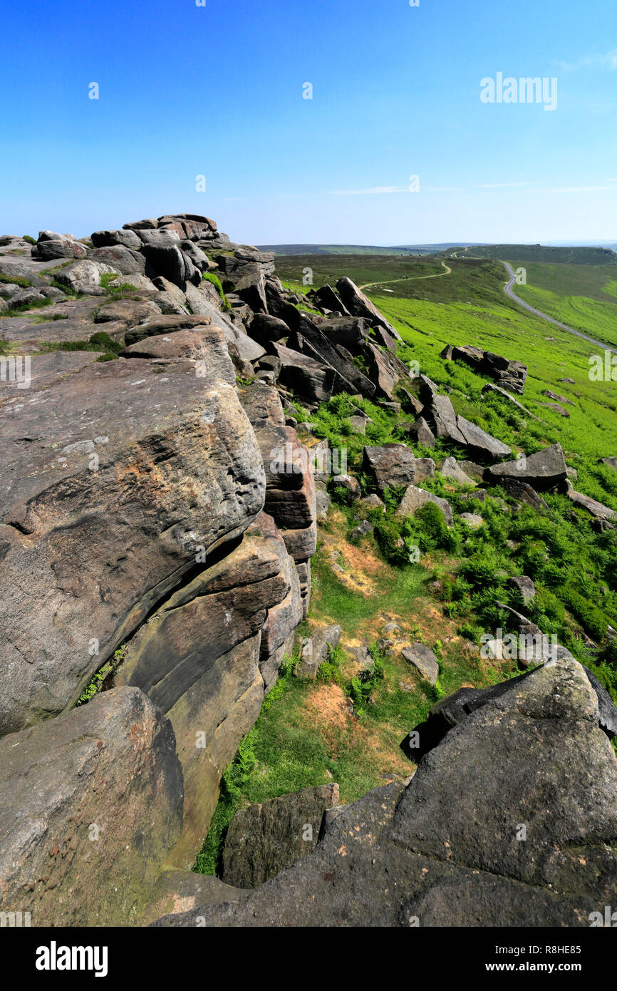 Stanage Edge Rocks Millstones and rock formations, Stanage Edge, Derbyshire County; Peak ...