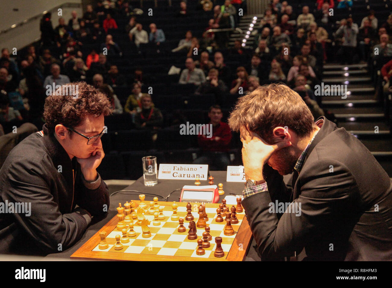 London, UK. 15th December 2018. Chess grandmasters Fabiano Caruana, (US)  world #2 Levon Aronian (Armenia), world #6 playing for the Third and Fourth  place in the final of the Chess Classics been