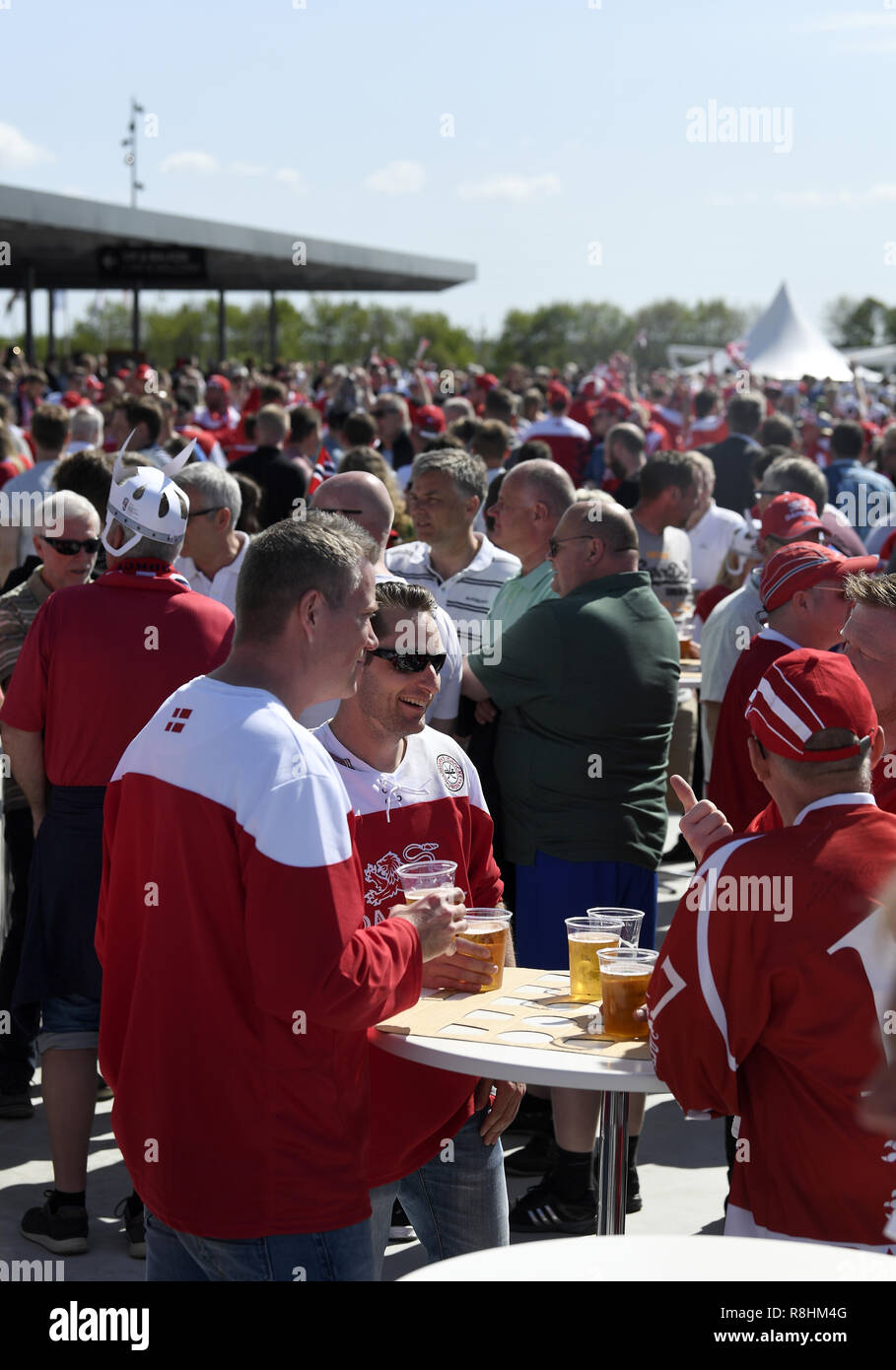 Herning, Denmark. 11th May, 2017. Danish fans outside Jyske bank Boxen before the group match between Denmark and Norway in the IIHF World Ice Hockey Championship 2018 in Jyske Bank Boxen in Herning, Denmark. Credit: Lars Moeller/ZUMA Wire/Alamy Live News Stock Photo