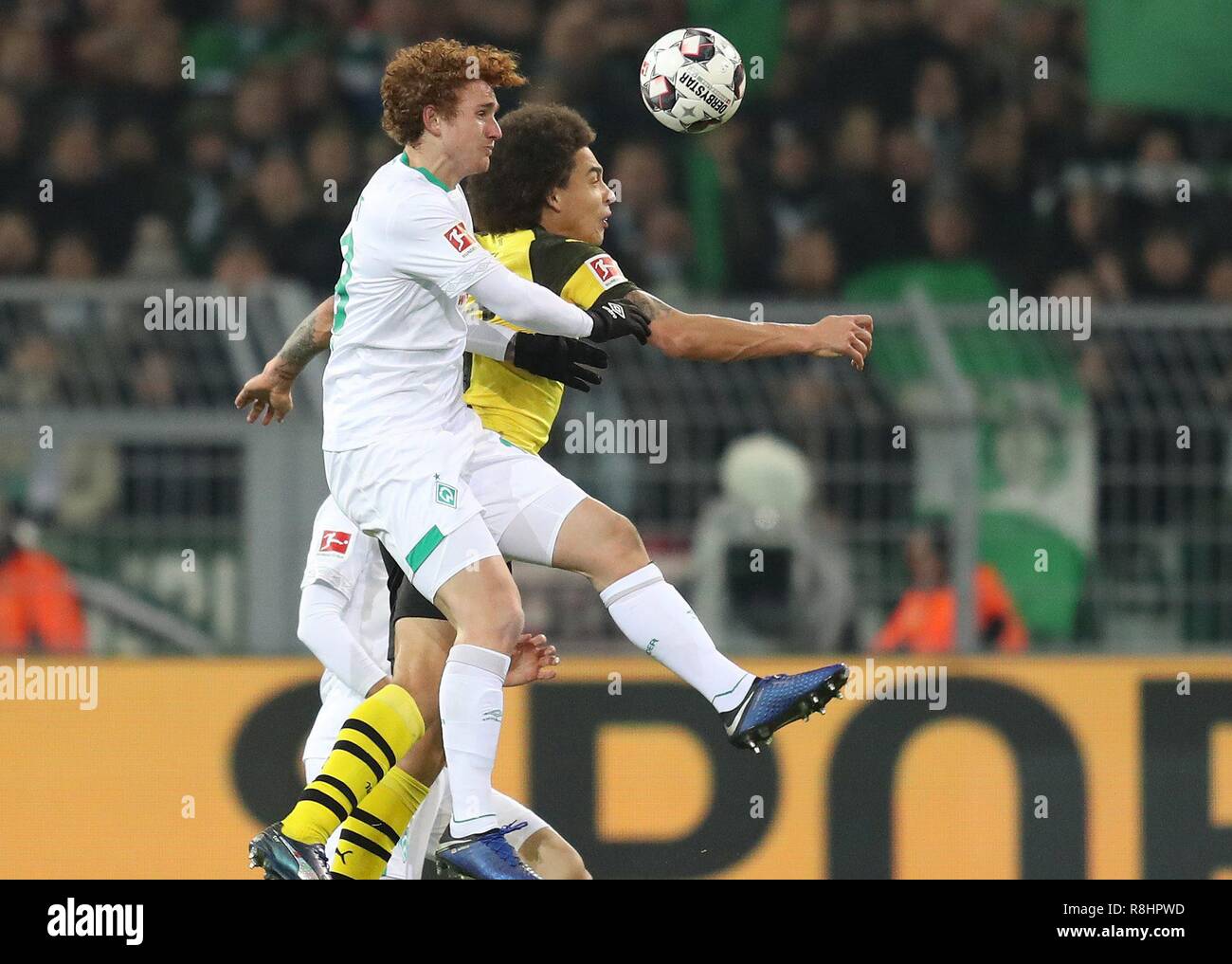 Bvb borussia dortmund werder bremen 2 hi-res stock photography and images -  Page 7 - Alamy