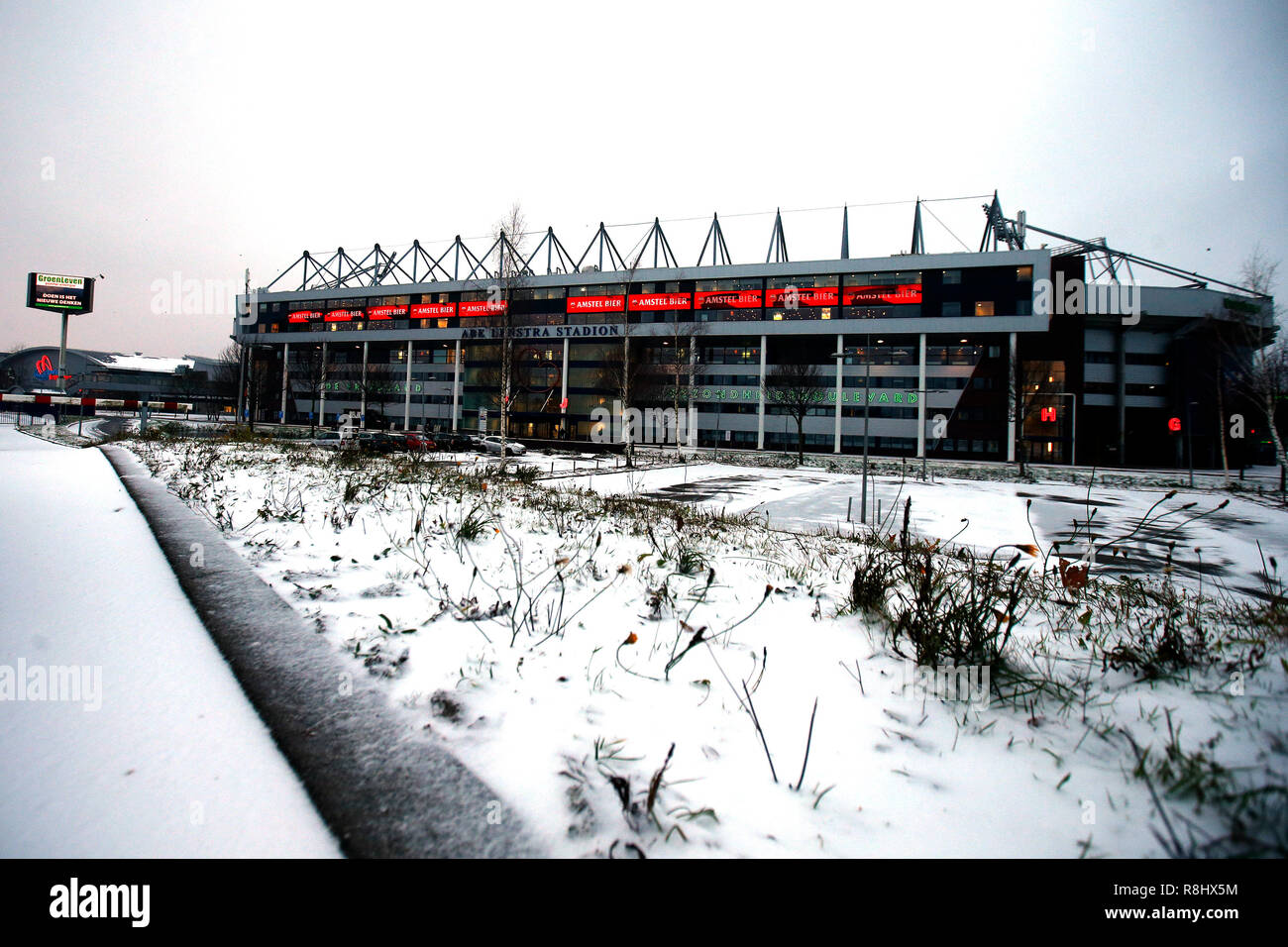 Heerenveen Abe Lenstra Stadium 16 12 2018 Football Season 2018 2019 Eredivisie Stadium Overview In The Snow During Sc Heerenveen Fc Utrecht Stock Photo Alamy