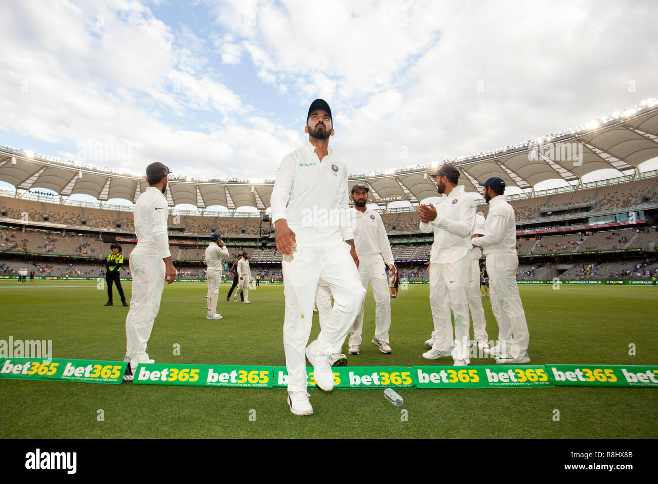 Optus Stadium, Perth, Australia. 16th Dec, 2018. International Test Series Cricket, Australia