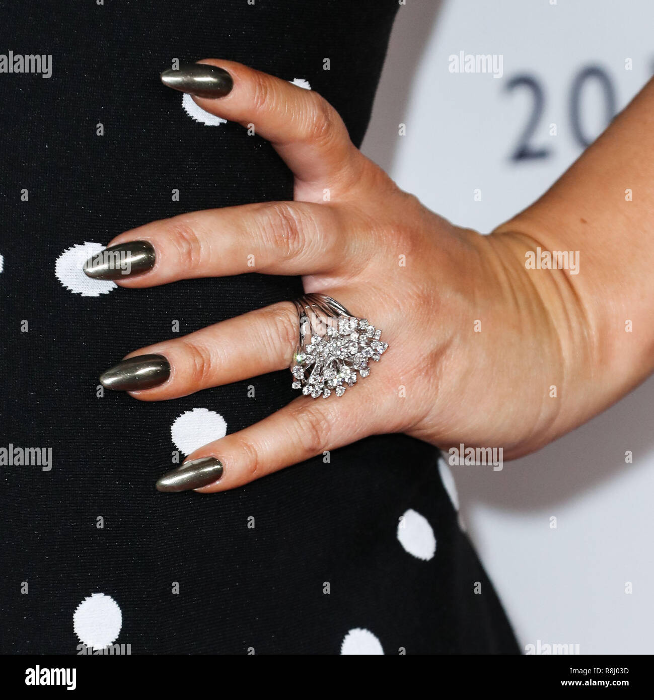 Top 163+ fire clutch ring awesomeenglish.edu.vn