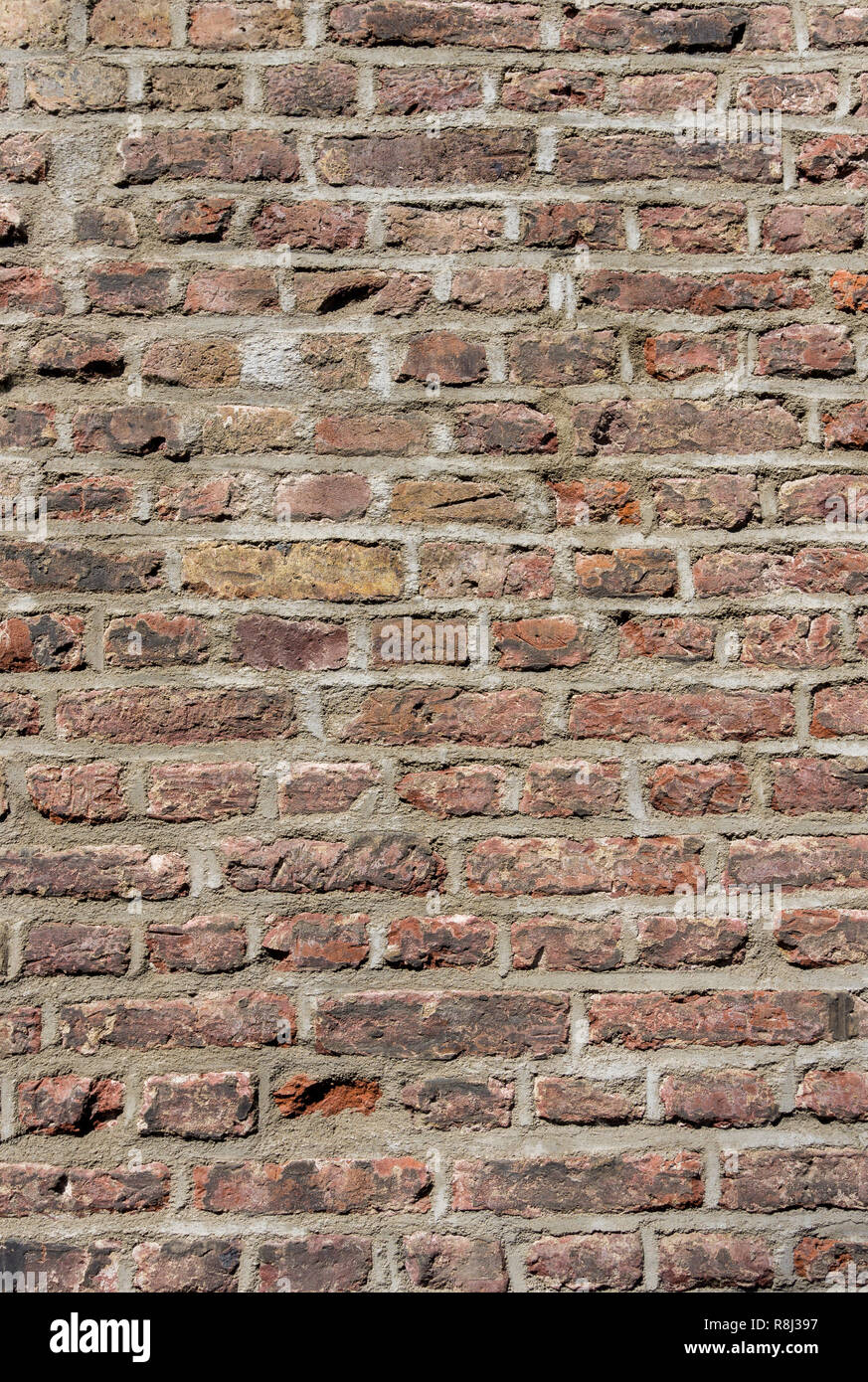 Old stone brick wall hi-res stock photography and images - Alamy
