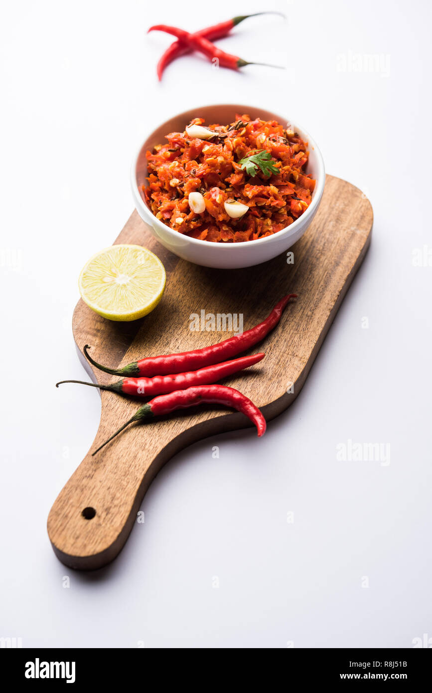 Hot and spicy Hot chilli chutney using lal mirch, cumin seeds, lemon