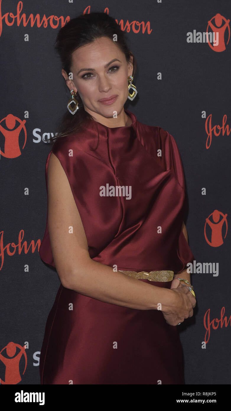 Save the Children Illumination Gala NYC Featuring: Jennifer Garner