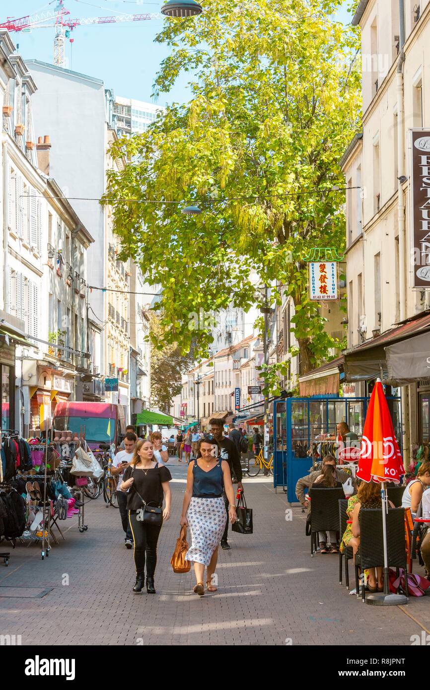 France, Seine Saint Denis, Montreuil, the pedestrian boulevard Rouget de Lisle Stock Photo