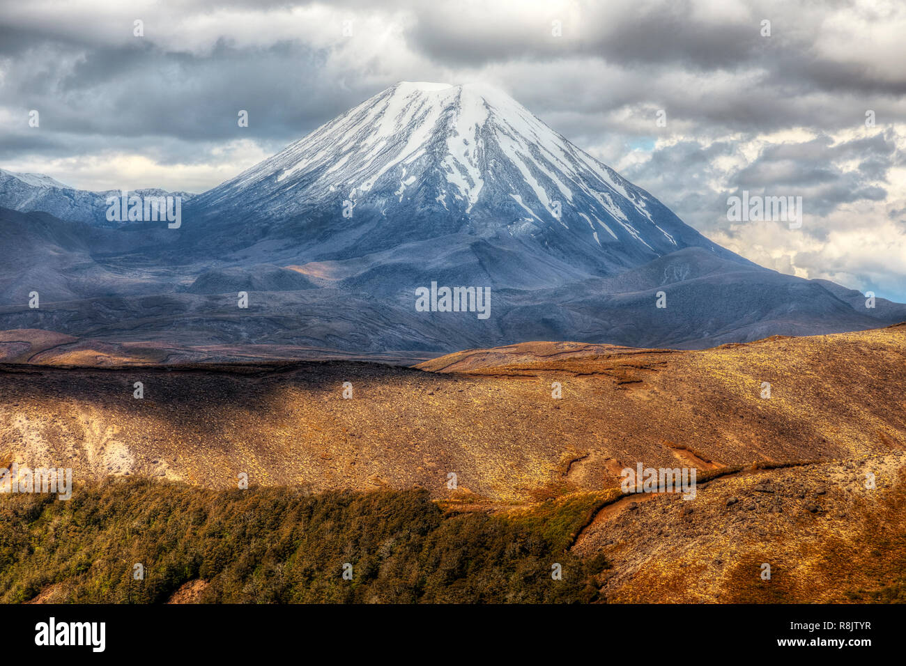 Mount Ngauruhoe, Tongariro National Park, North Island, New Zealand Stock Photo
