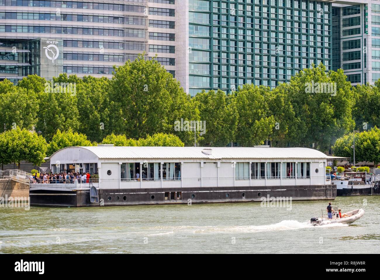 France, Paris, quai de la Rapee, on the banks of the Seine, La Barge restaurant Stock Photo