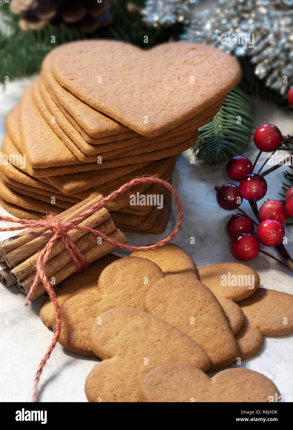 Heart shaped gingerbread cookie Stock Photo - Alamy