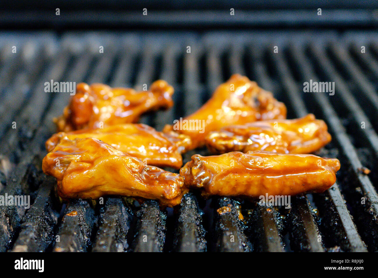 Kitchen restaurant flame hires stock photography and images Alamy