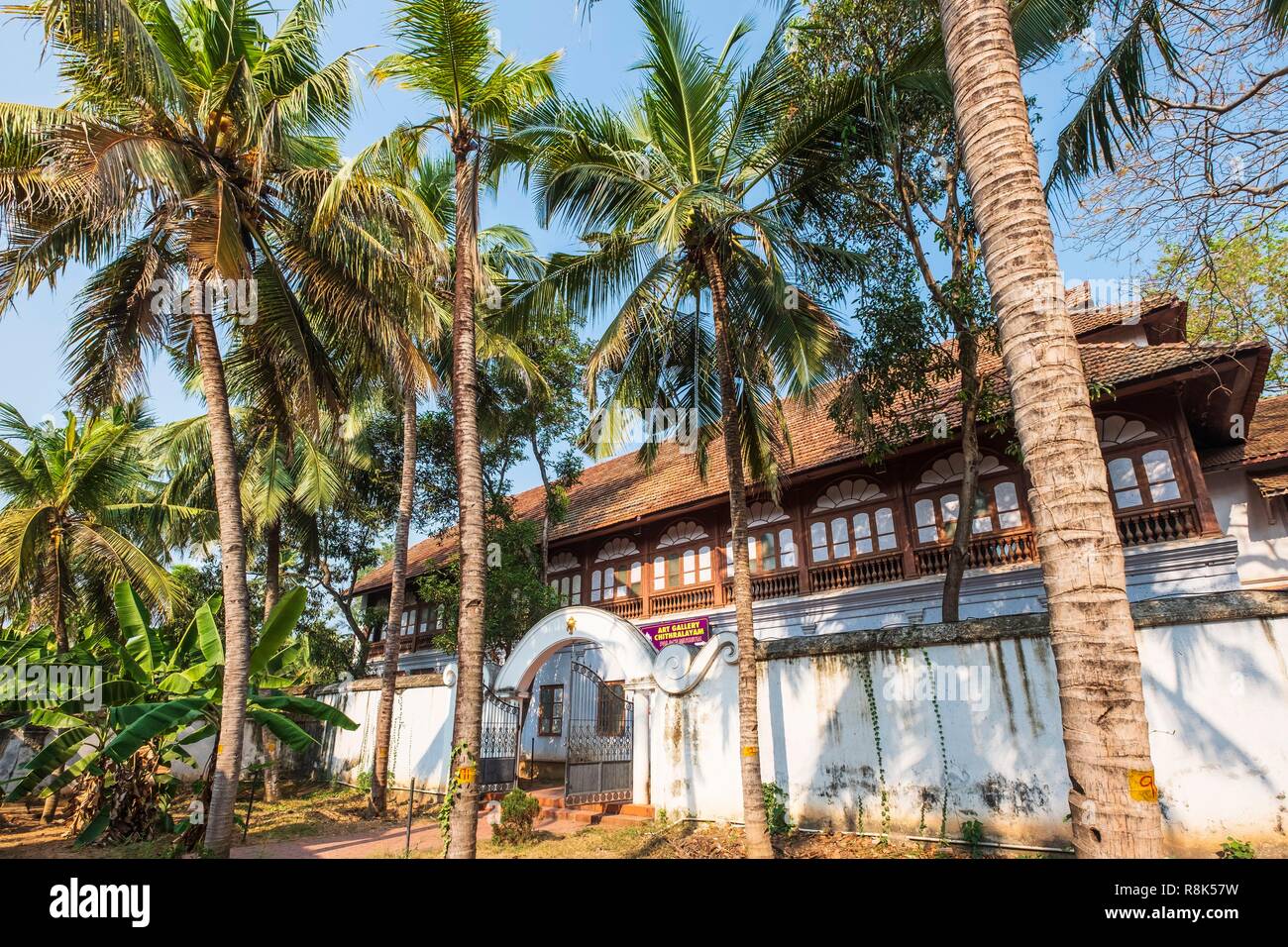India, state of Kerala, Thiruvananthapuram (or Trivandrum), capital of Kerala, Maharaja Swathi Thirunal Palace or Kuthira Malika Palace built in 1840 in the traditional Kerala style, Chithralayam Museum Stock Photo