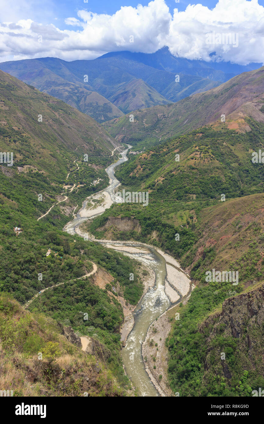 panoramic view over the lush rainforest on the inca trail, peru Stock ...