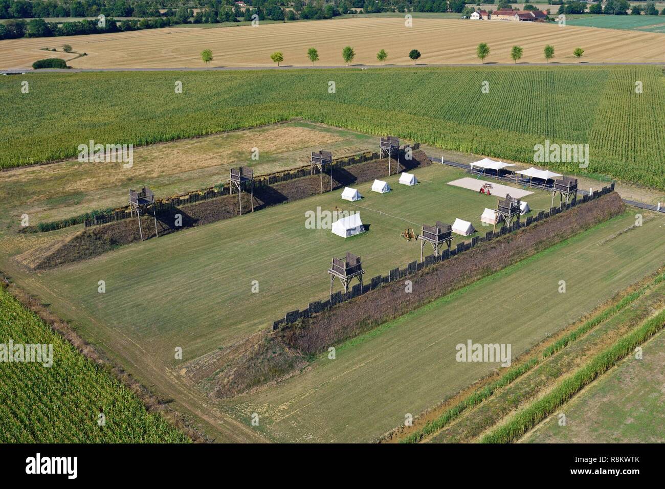 France Cote D Or Alise Sainte Reine Aerial View Site Of The Battle Of Alesia The Museoparc With A Replica Of The Roman Fortifications Aerial View Stock Photo Alamy