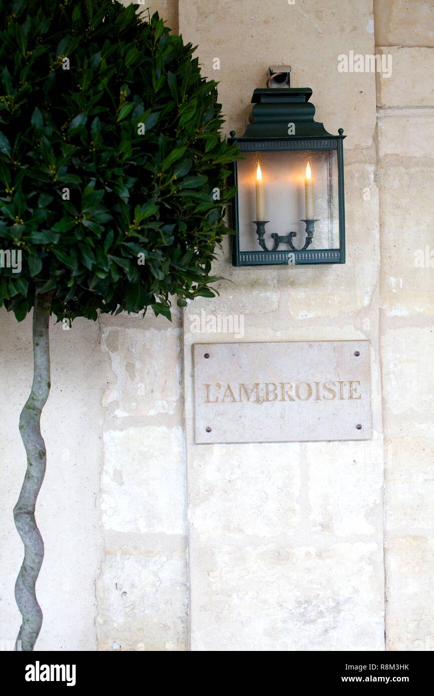 France, Paris, L'Ambroisie restaurant, facade Stock Photo Alamy