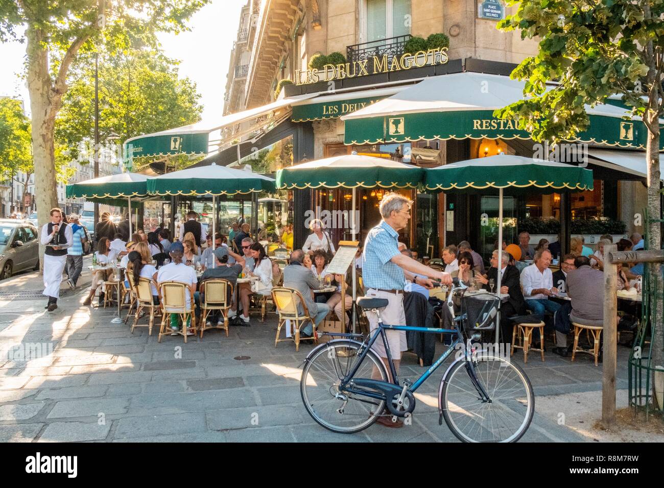 France, Paris, Saint Germain des Pres district, the Deux Magots restaurant Stock Photo