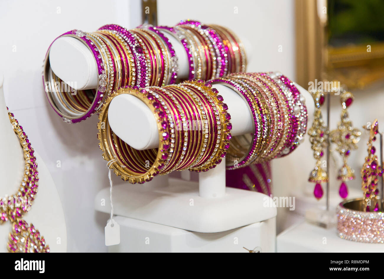 bangle decoration
