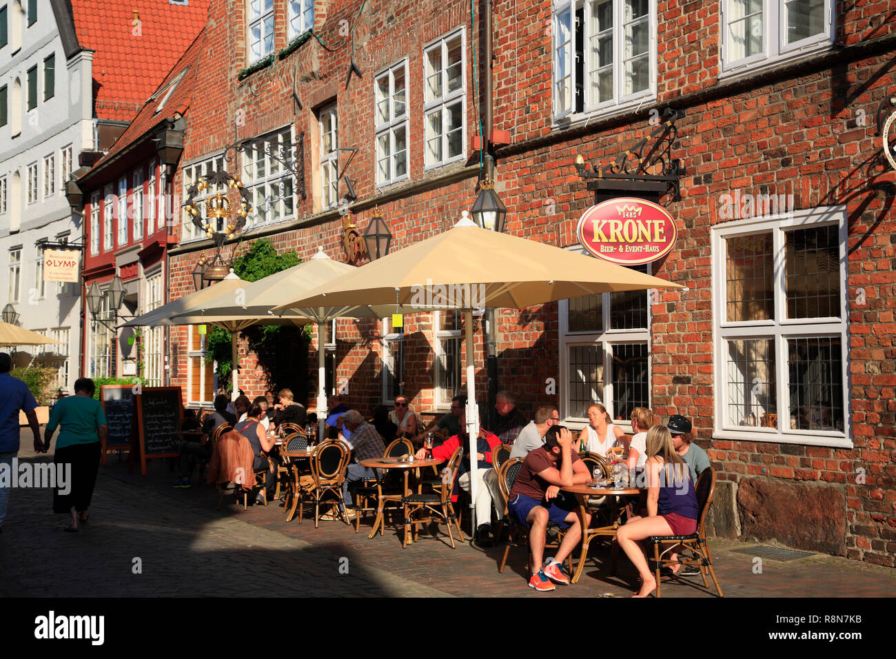 Restaurant zur KRONE, Heiligengeistsstrasse, Lüneburg, Lueneburg, Lower Saxony, Germany, Europe Stock Photo
