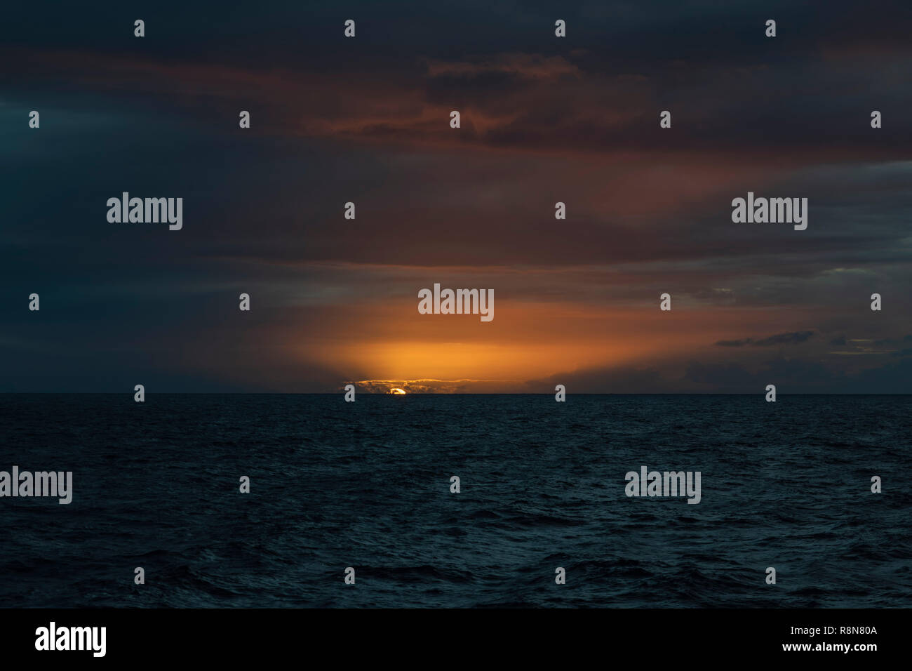 Sunrays sunbeams stormy sky hi-res stock photography and images - Alamy