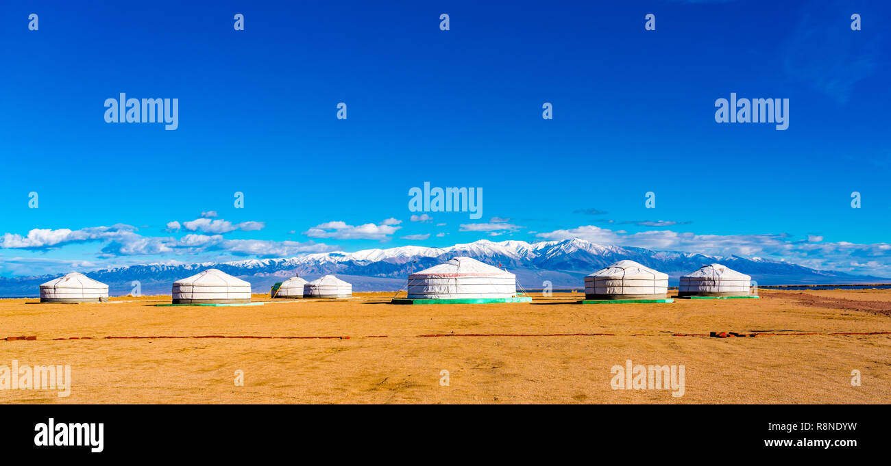 Mongolia yurt snow hi-res stock photography and images - Alamy