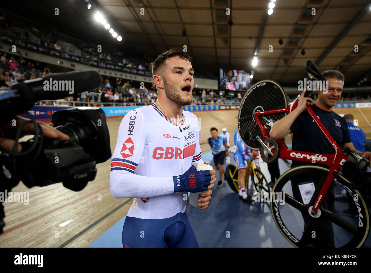 Matthew Walls of Great Britain celebrates after winning the Men's