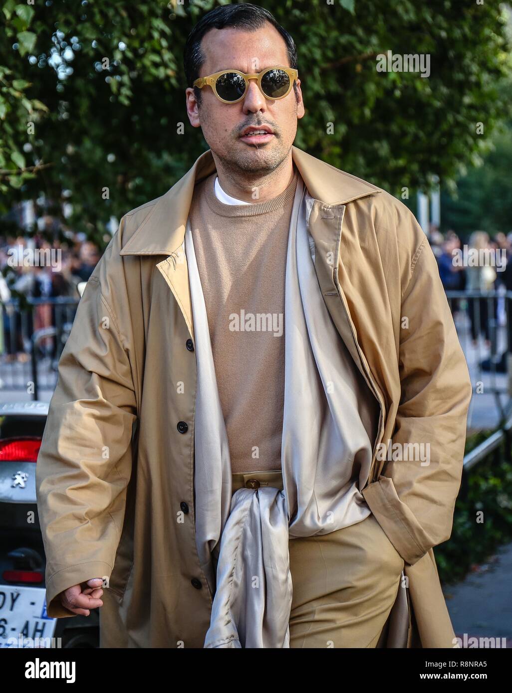 PARIS, France- September 27 2018: Men on the street during the Paris Fashion Week. Stock Photo