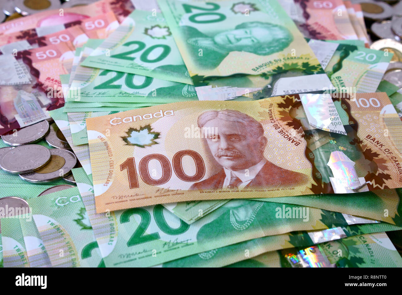 50 fifty canadian dollars Stock Photo - Alamy