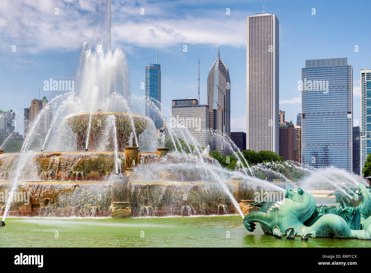 Chicago buckingham fountain hires stock photography and images Alamy