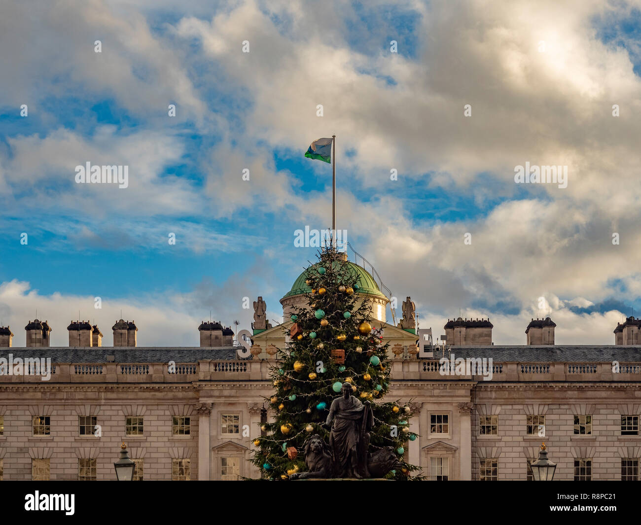 Somerset House Christmas Tree Stock Photos & Somerset House Christmas