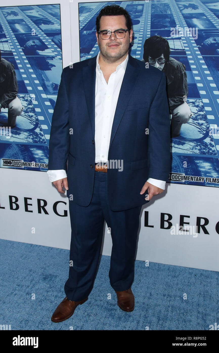 HOLLYWOOD, LOS ANGELES, CA, USA - SEPTEMBER 26: Josh Gad  arrives at the Los Angeles Premiere Of HBO's 'Spielberg' held at Paramount Studios on September 26, 2017 in Hollywood, Los Angeles, California, United States. (Photo by Xavier Collin/Image Press Agency) Stock Photo