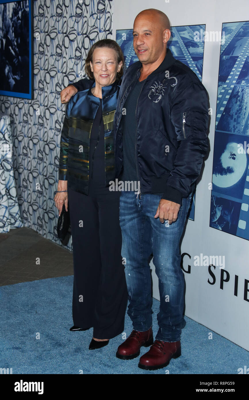 HOLLYWOOD, LOS ANGELES, CA, USA - SEPTEMBER 26: Delora Vincent, Vin Diesel arrive at the Los Angeles Premiere Of HBO's 'Spielberg' held at Paramount Studios on September 26, 2017 in Hollywood, Los Angeles, California, United States. (Photo by Xavier Collin/Image Press Agency) Stock Photo