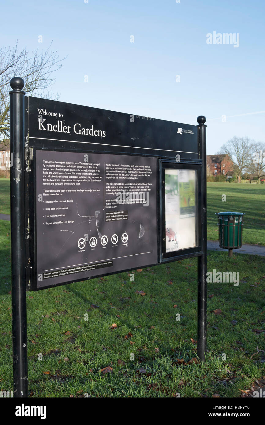 gardens-in-background-hi-res-stock-photography-and-images-alamy