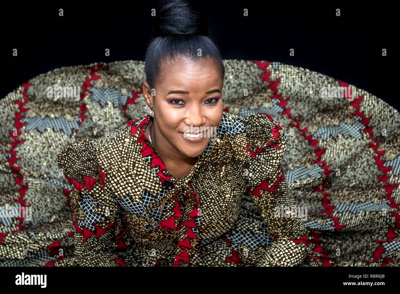 Green shweshwe dress hi-res stock photography and images - Alamy