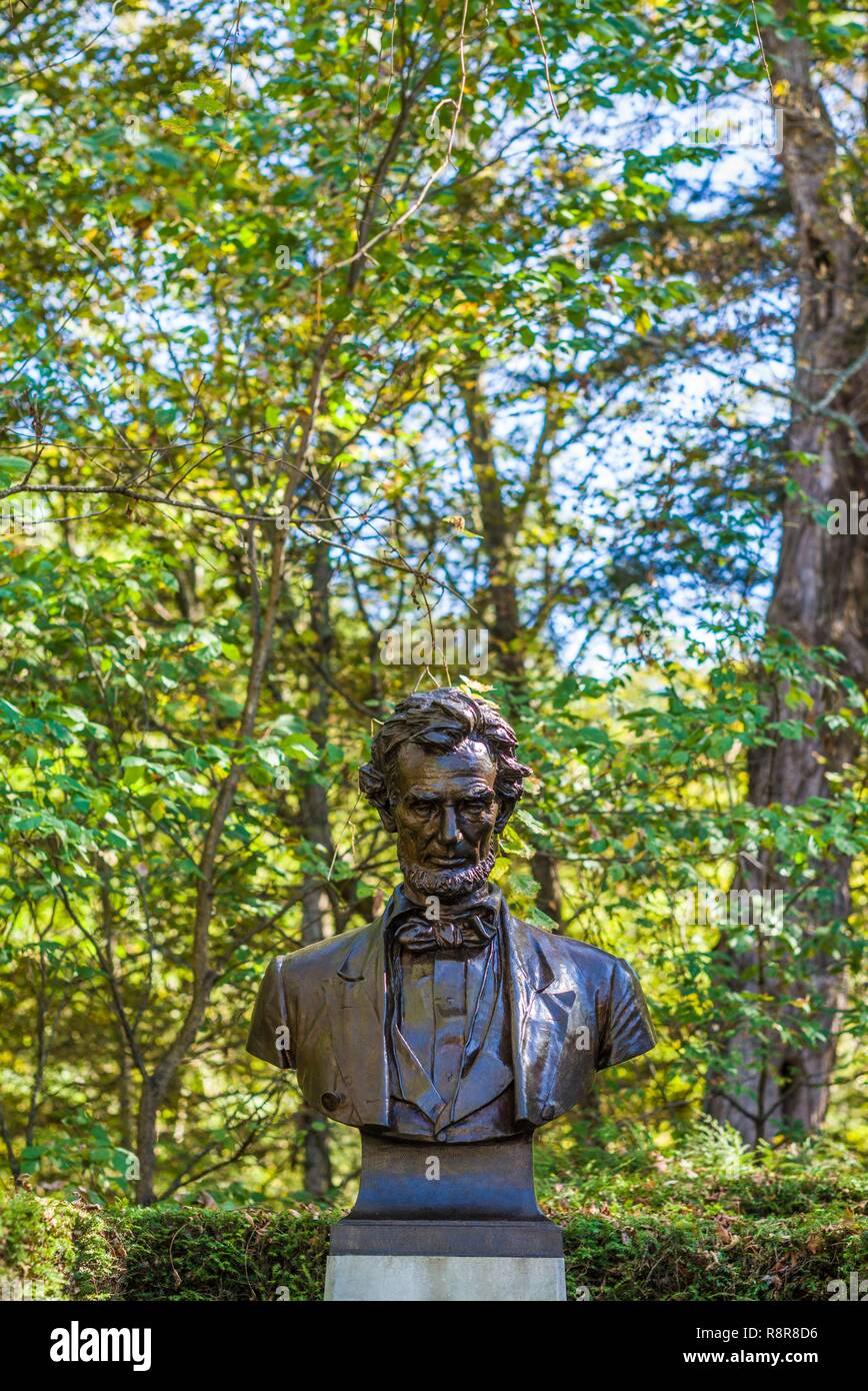 United States, New England, New Hampshire, Cornish, Saint-Gaudens National Historic Site, former home of 19th century sculptor, Augustus Saint-Gaudens, bust of Abraham Lincoln Stock Photo