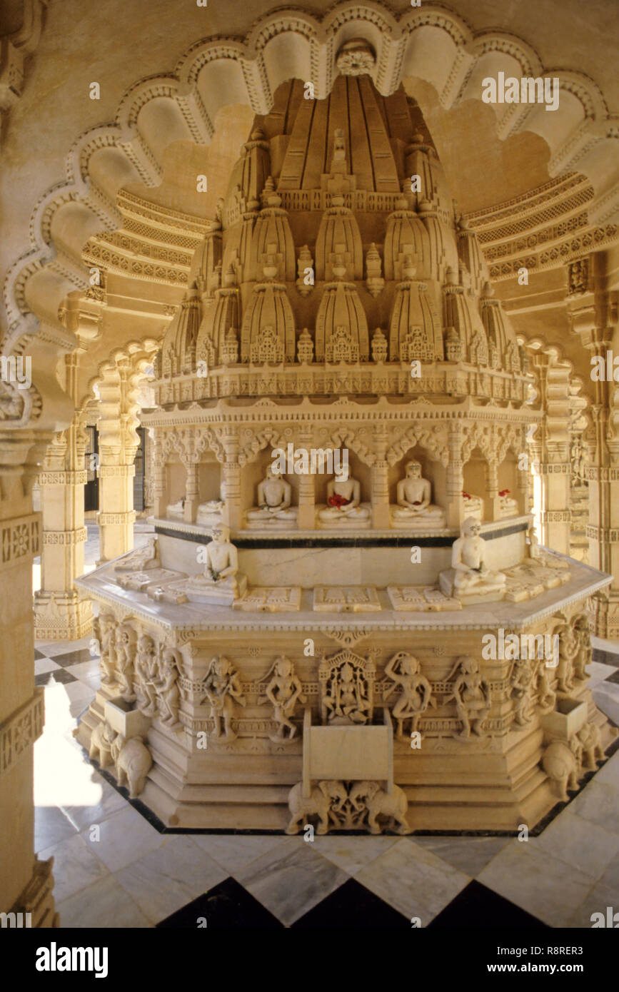 Jain Temple interior, Shatrunjaya hills, Palitana, Bhavnagar, Gujarat, India, Asia Stock Photo