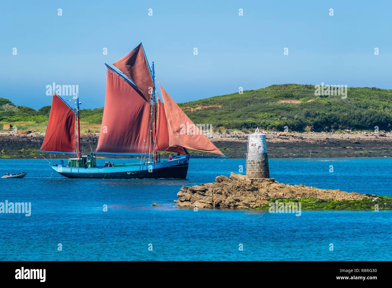 France, Finistère (29), Pays des Abers, Côte des Legendes, l'Aber Wrac'h, Notre Dame de Rumengol is a gabare (freight) rigged in Dundee built in 1945 in Camaret Stock Photo