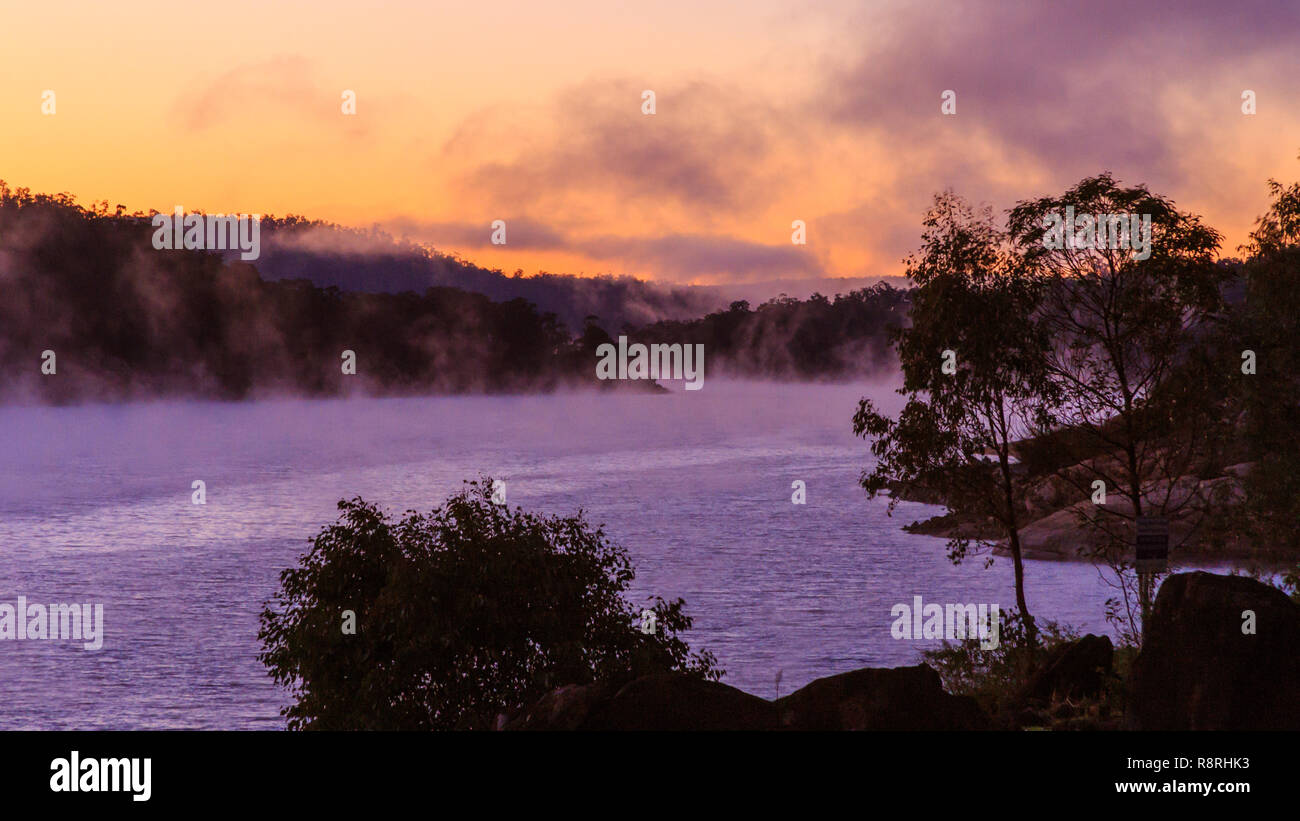 Mundaring weir hi-res stock photography and images - Alamy