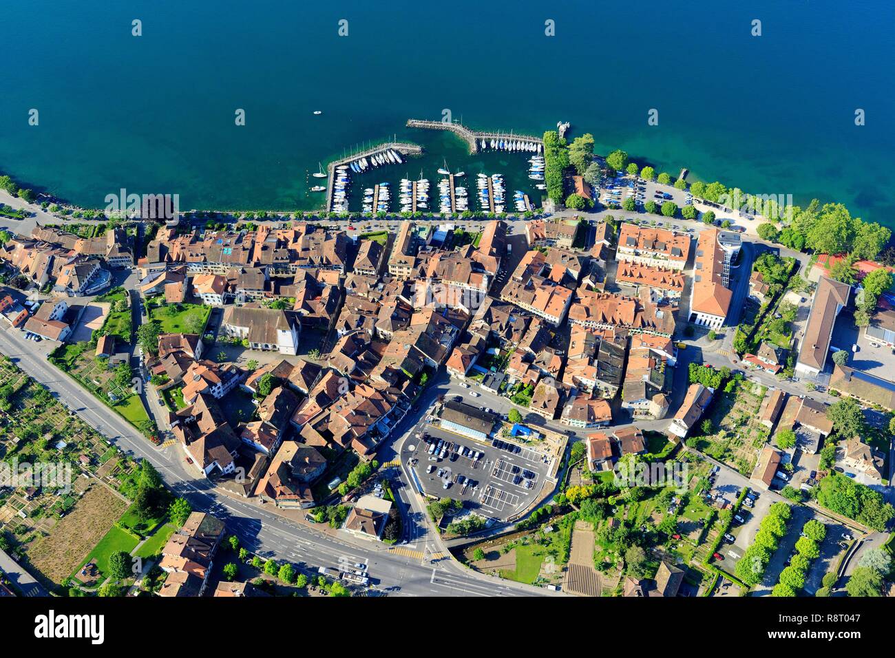 Switzerland, Vaud canton, Lake Geneva, Lavaux Oron District, Lavaux, terraced vineyards, UNESCO World Heritage Site, Lutry (aerial view) Stock Photo