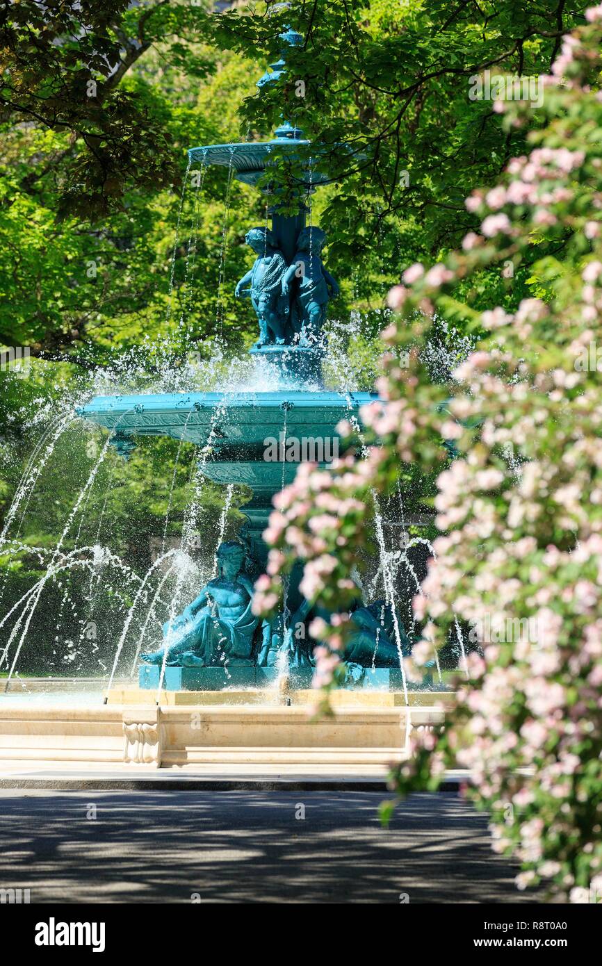 Switzerland, Geneva, English Garden fountain Stock Photo - Alamy